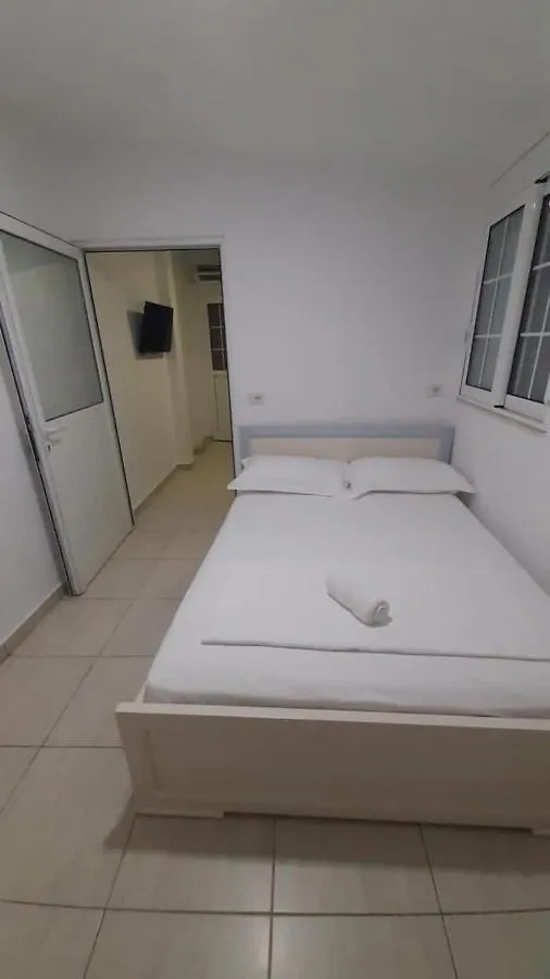 Amber Apartments Sarandë